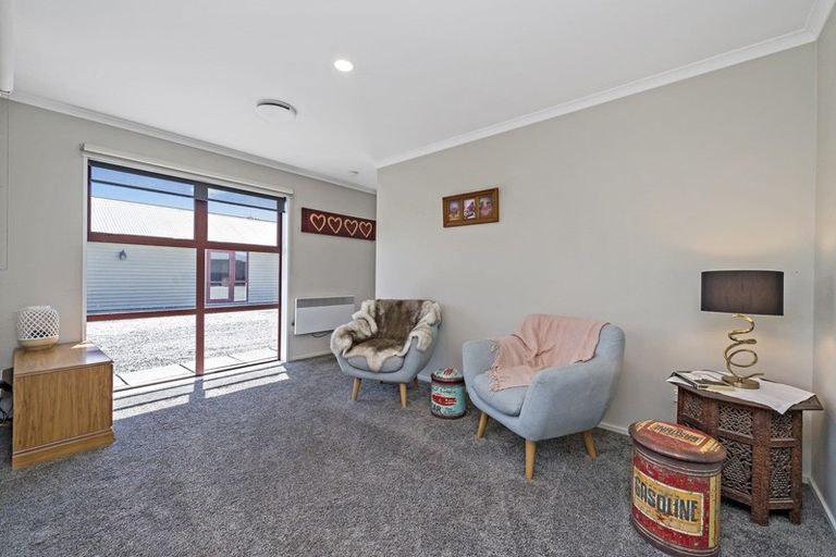 Photo of property in 17b Manor Drive, Rolleston, 7614