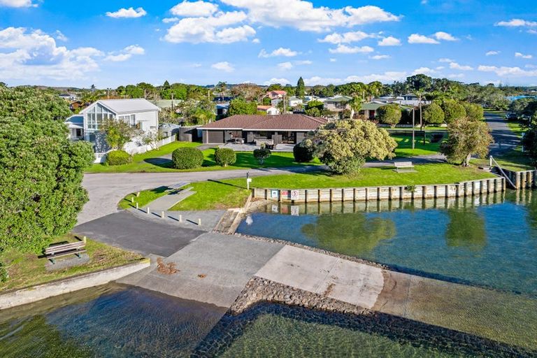 Photo of property in 2 Dunbar Road, Point Wells, Warkworth, 0986