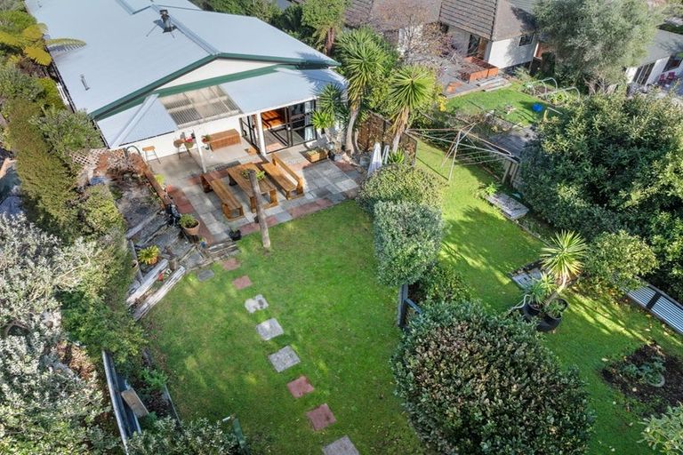 Photo of property in 19 Fincham Road, Raumati Beach, Paraparaumu, 5032