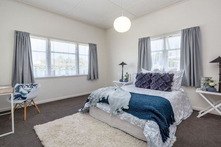 Photo of property in 436 High Street South, Carterton, 5713