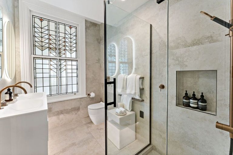 Photo of property in 65 Marine Parade, Herne Bay, Auckland, 1011