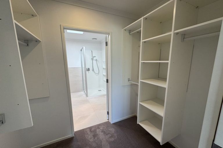 Photo of property in 20 Gilbert Hall Way, Swanson, Auckland, 0614