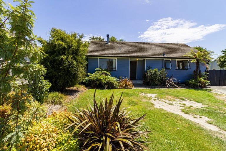 Photo of property in 12 Bright Crescent, Maraenui, Napier, 4110