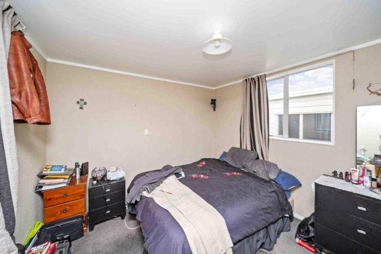 Photo of property in 5a Naumai Place, Spotswood, New Plymouth, 4310