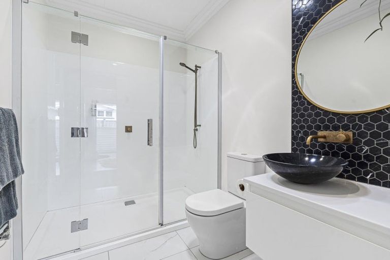 Photo of property in 33 Ballance Street, Lower Vogeltown, New Plymouth, 4310