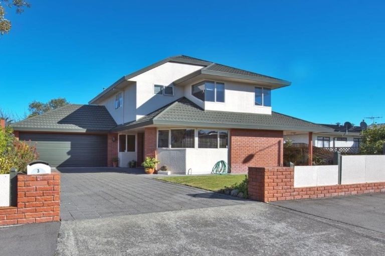 Photo of property in 3 Henry Hill Street, Marewa, Napier, 4110