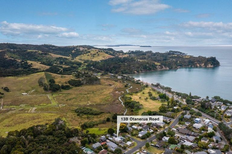 Photo of property in 13b Otanerua Road, Hatfields Beach, Orewa, 0931