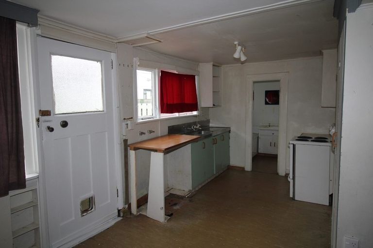 Photo of property in 20 Rhodes Street, Newtown, Wellington, 6021