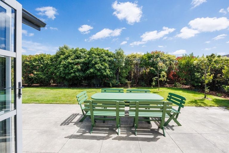 Photo of property in 49 Rodeo Drive, Kelvin Grove, Palmerston North, 4414