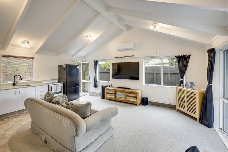 Photo of property in 24 Church Road, Taradale, Napier, 4112
