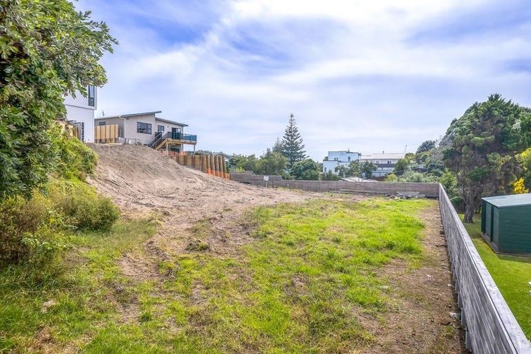 Photo of property in 85a Seaview Road, Paraparaumu Beach, Paraparaumu, 5032