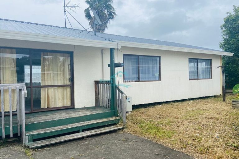 Photo of property in 1/35 Trimdon Street, Randwick Park, Auckland, 2105