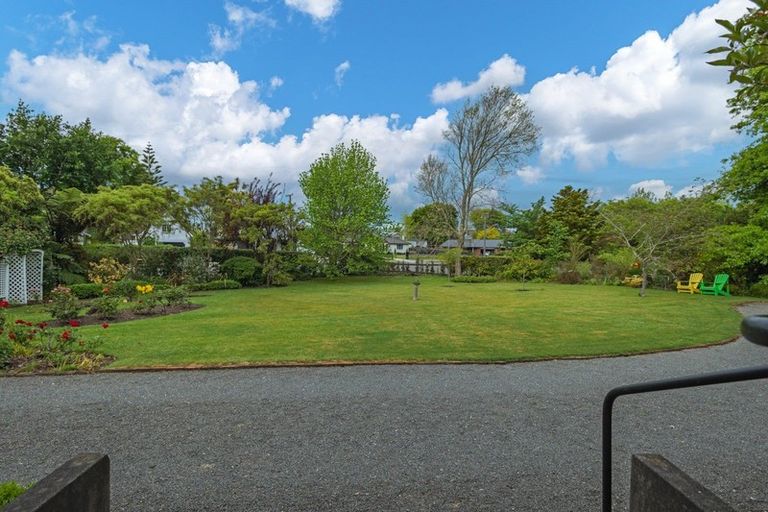 Photo of property in 35 Wanganui Road, Marton, 4710
