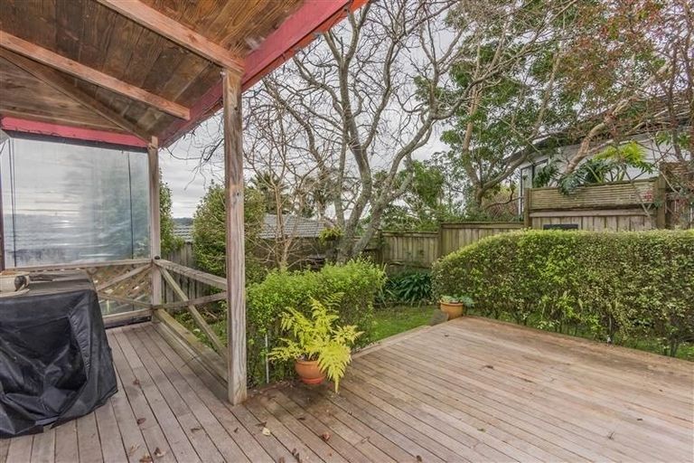 Photo of property in 3/95 Sturges Road, Henderson, Auckland, 0612