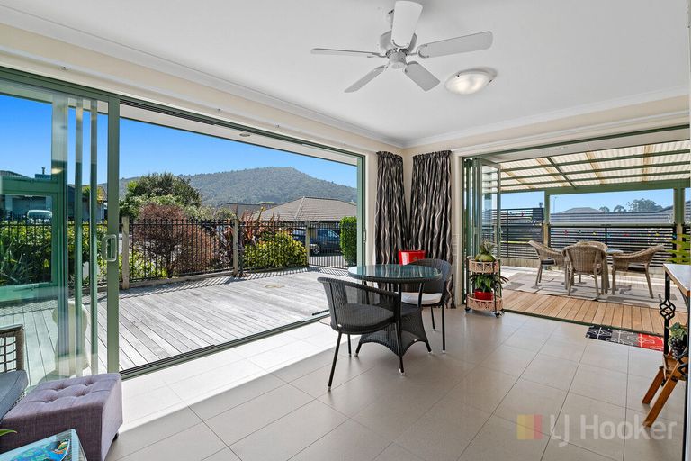 Photo of property in 18 Hamon Place, Pukehangi, Rotorua, 3015