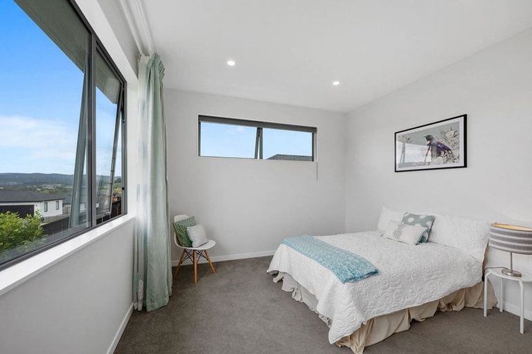 Photo of property in 3 Tararua Street, Massey, Auckland, 0614