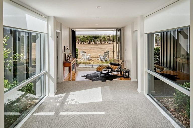 Photo of property in 97 Oxford Street, Martinborough, 5711