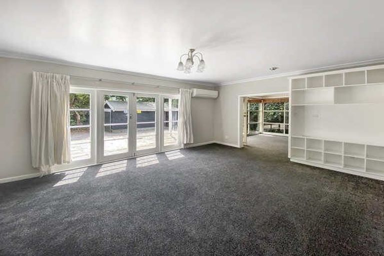 Photo of property in 68a Clyde Road, Ilam, Christchurch, 8041