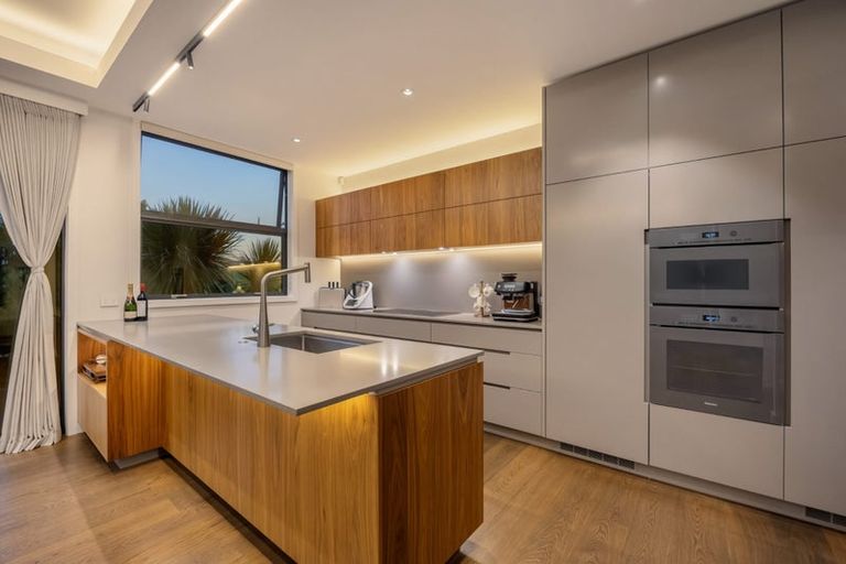 Photo of property in 41 Bounty Road, Long Bay, Auckland, 0630