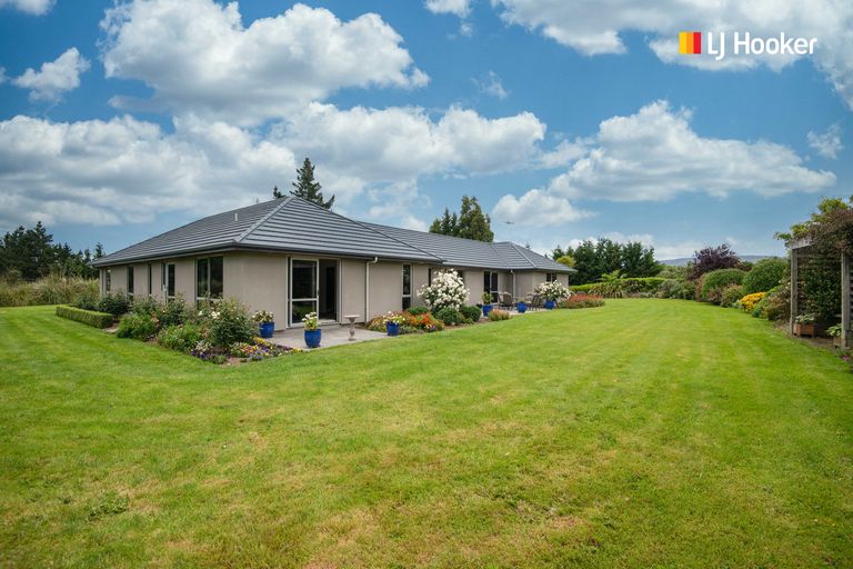 Photo of property in 479 Riccarton Road West, North Taieri, Mosgiel, 9092