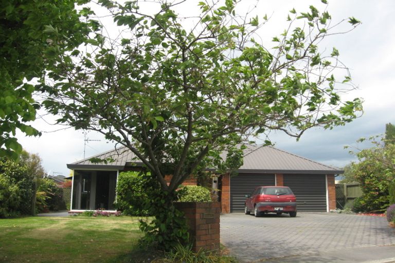 Photo of property in 1 Lutheran Close, Burwood, Christchurch, 8083