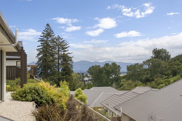 Photo of property in 8 Village Lane, Stoke, Nelson, 7011