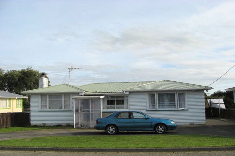 Photo of property in 13 Julyan Street, Shannon, 4821