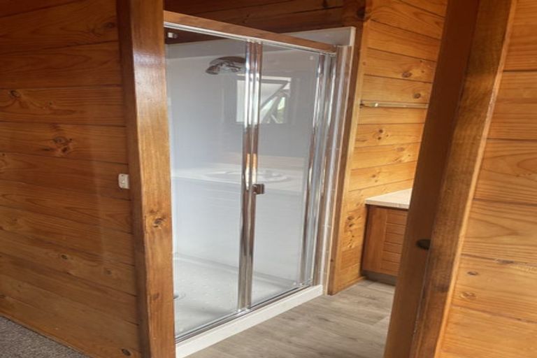 Photo of property in 15 Ashley Avenue, Long Bay, Auckland, 0630