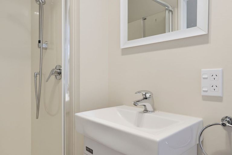 Photo of property in 48 Gillies Avenue, Taupo, 3330