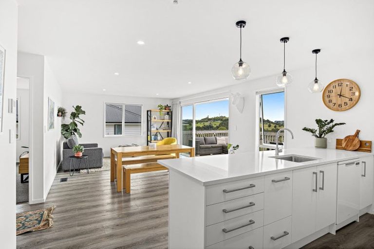 Photo of property in 19 Oliver Street, Warkworth, 0910