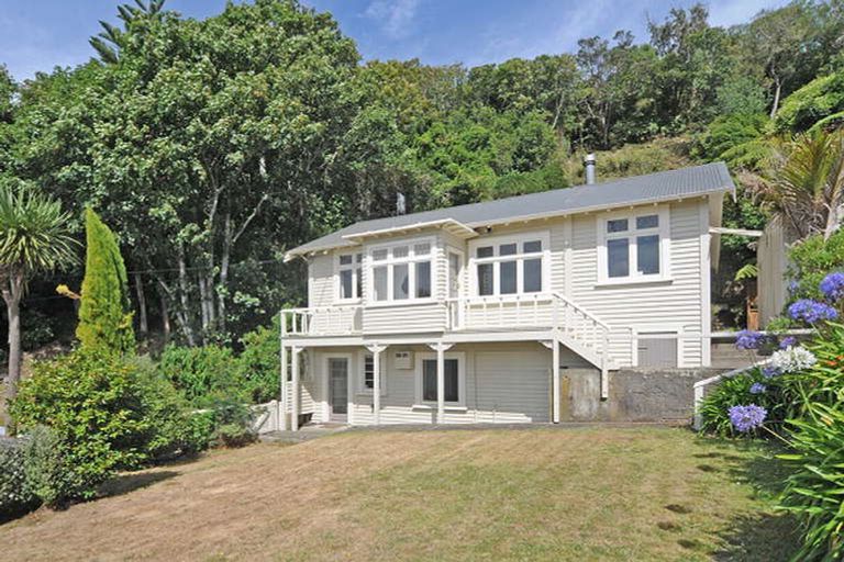 Photo of property in 21 Whaui Street, Vogeltown, Wellington, 6021