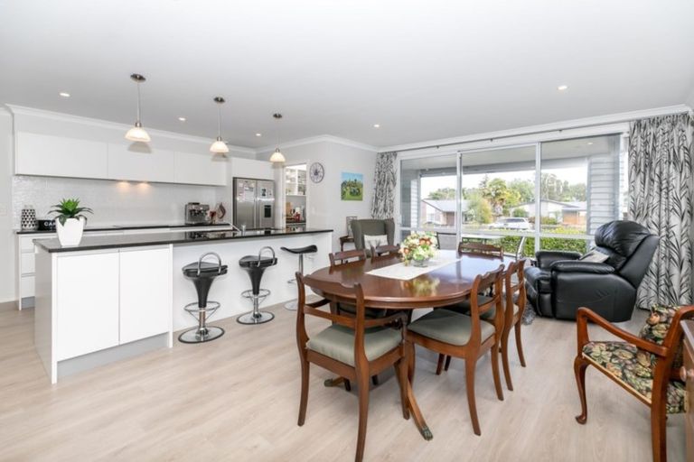 Photo of property in 99 Dixon Road, Glenview, Hamilton, 3206