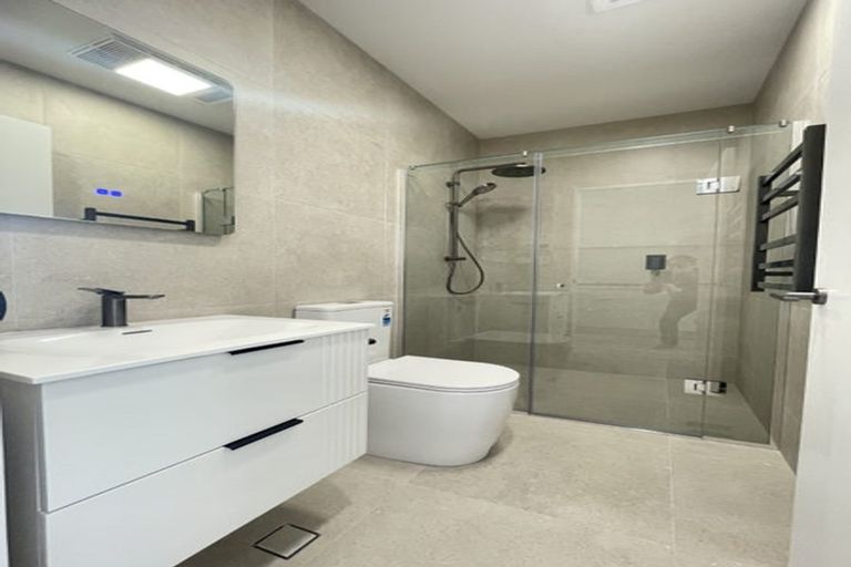 Photo of property in 6 Yellow Pear Lane, Karaka, 2578