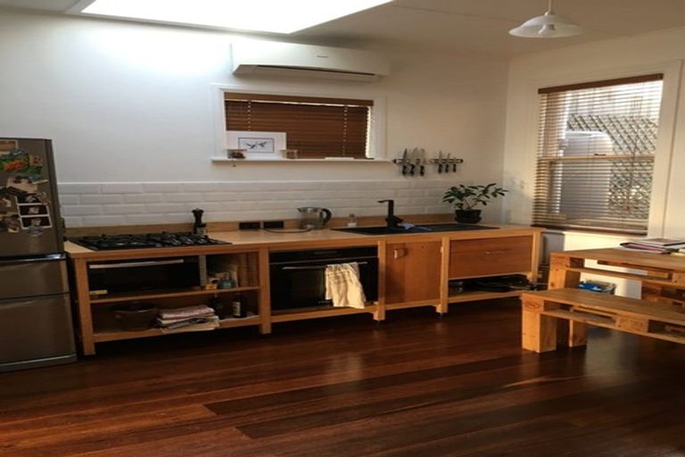 Photo of property in 24 Baden Road, Hataitai, Wellington, 6021