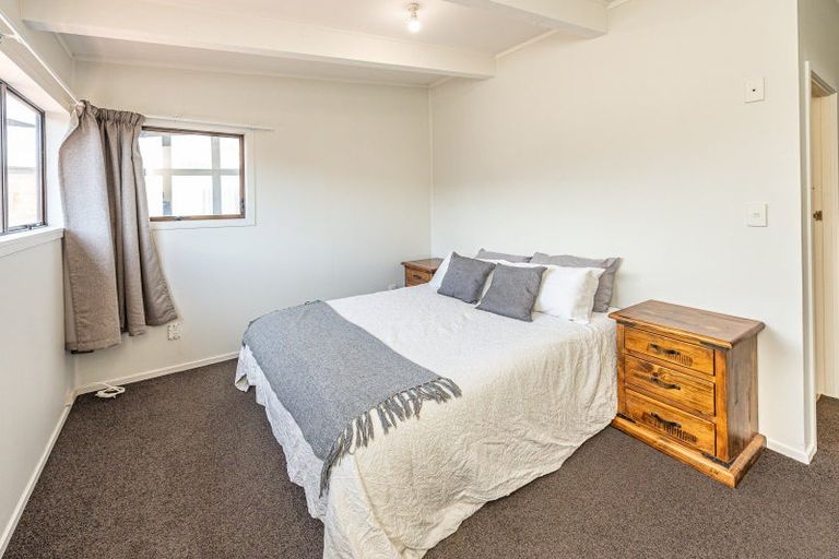 Photo of property in 14 Okiwa Terrace, Waiinu Beach, Whanganui, 4588