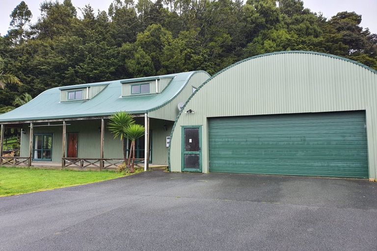 Photo of property in 101 Ahuroa Road, Puhoi, Warkworth, 0994
