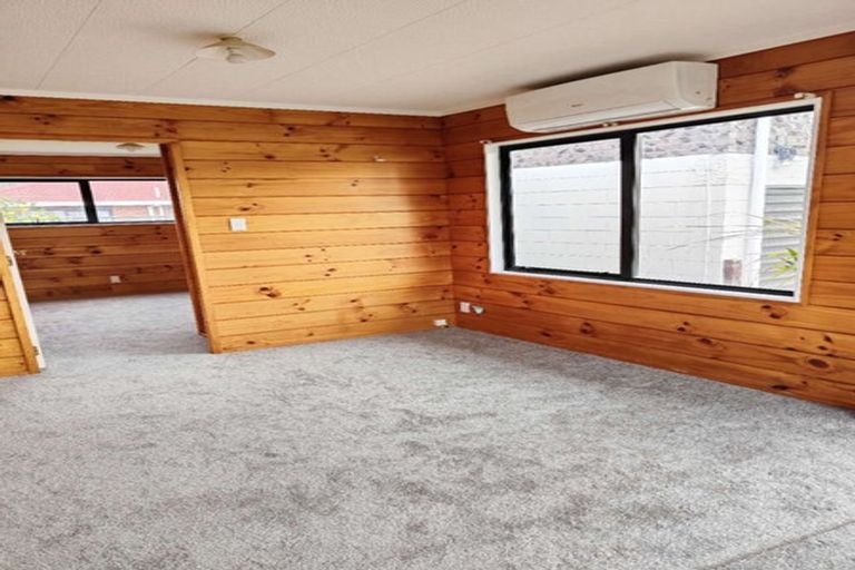 Photo of property in 5 Indus Place, Half Moon Bay, Auckland, 2012