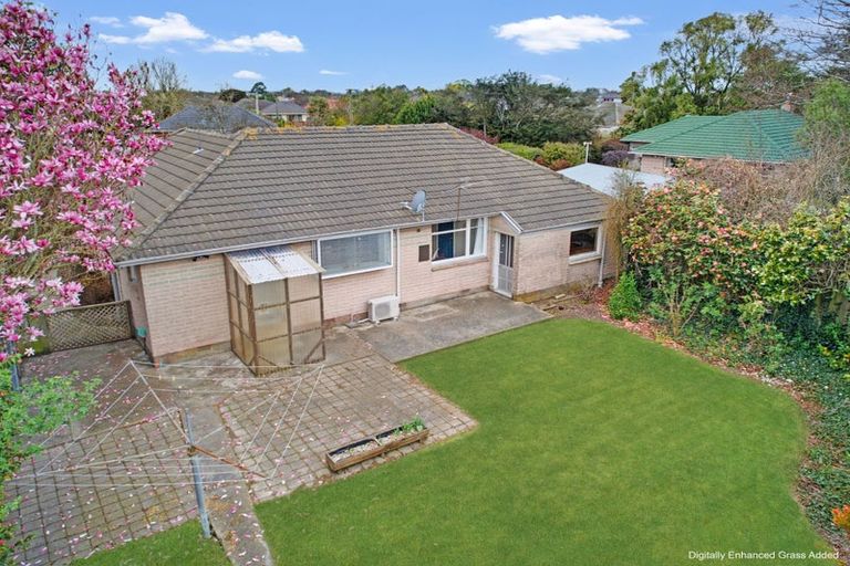 Photo of property in 31 Mappleton Avenue, Burnside, Christchurch, 8053