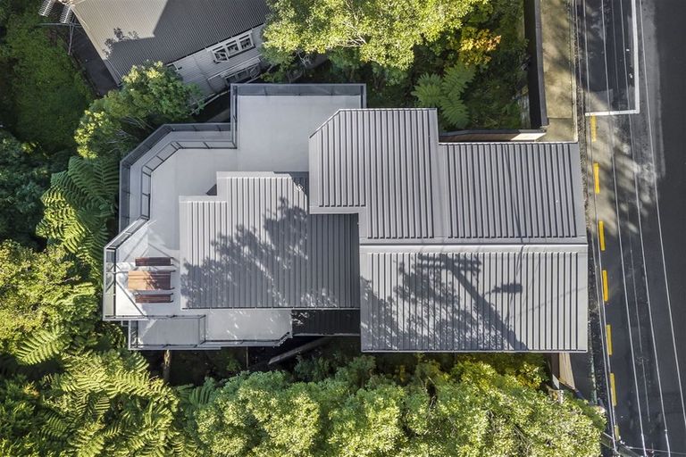 Photo of property in 149 Kelburn Parade, Kelburn, Wellington, 6012