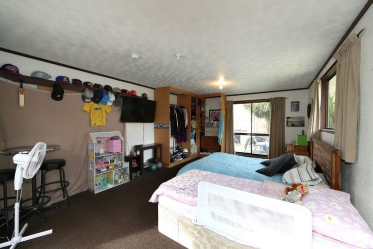 Photo of property in 3 Toop Street, Havelock North, 4130