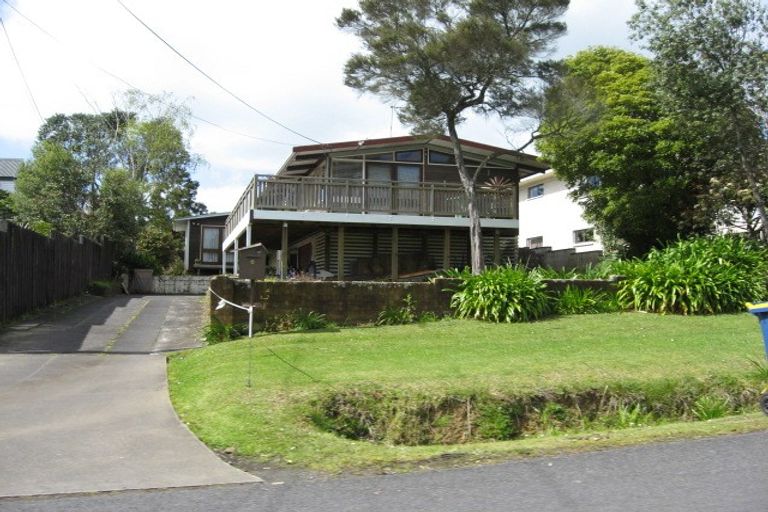 Photo of property in 8 Waimarie Road, Whenuapai, Auckland, 0618