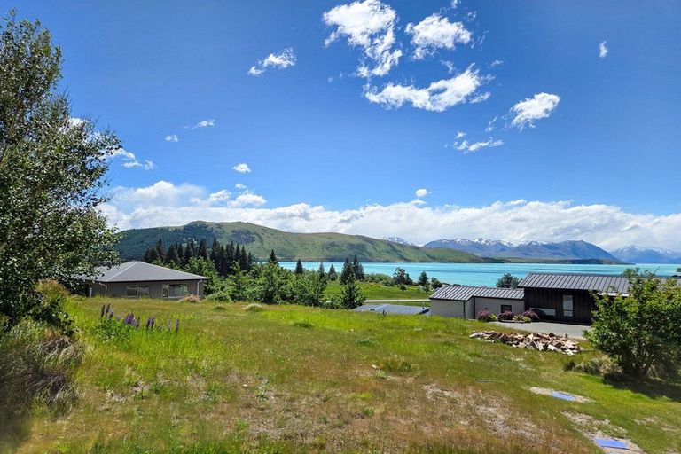 Photo of property in 16 Rankin Rise, Lake Tekapo, 7999