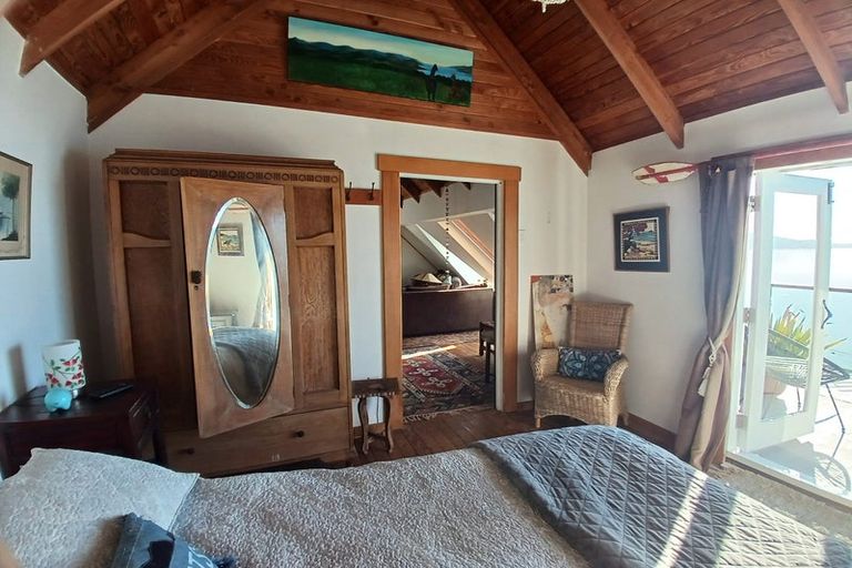 Photo of property in 102 Beach Road, Onerahi, Whangarei, 0110