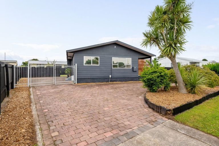 Photo of property in 9 Derby Street, Nawton, Hamilton, 3200