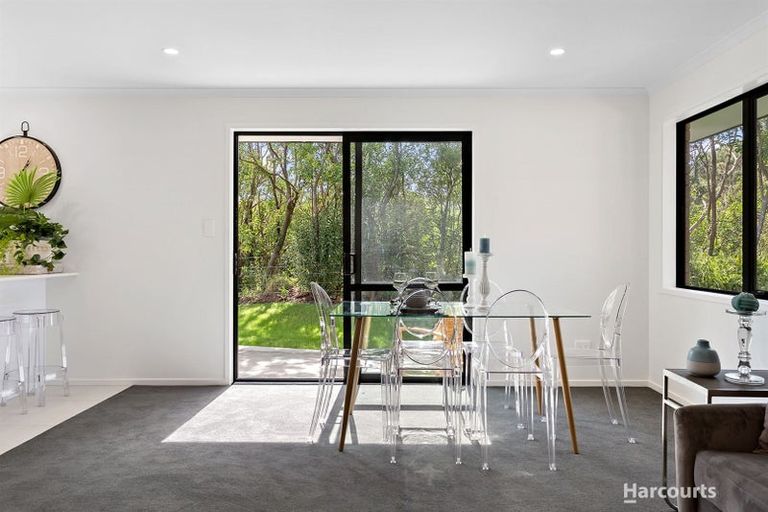 Photo of property in 20 Taupata Lane, Helensville, 0800