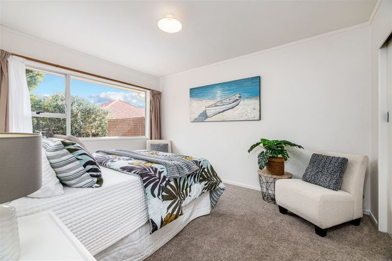 Photo of property in 6/40 Miro Street, New Lynn, Auckland, 0600