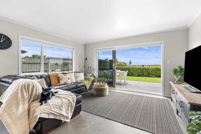 Photo of property in 31 Aratapu Street, Waitara, 4320