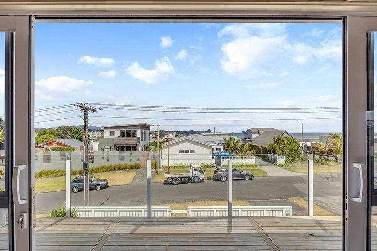 Photo of property in 9 Sackville Street, Fitzroy, New Plymouth, 4312