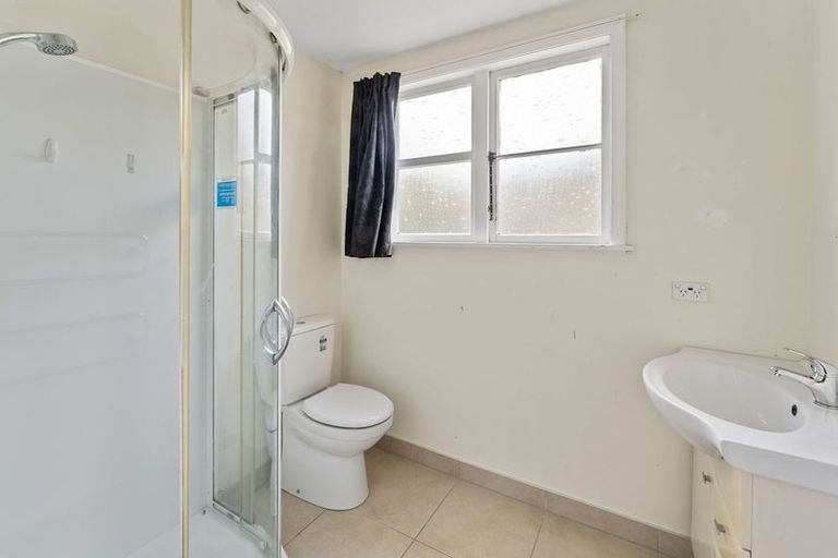 Photo of property in 31 Tipahi Street, Nelson South, Nelson, 7010