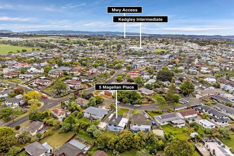 Photo of property in 5 Magellan Place, Papatoetoe, Auckland, 2025